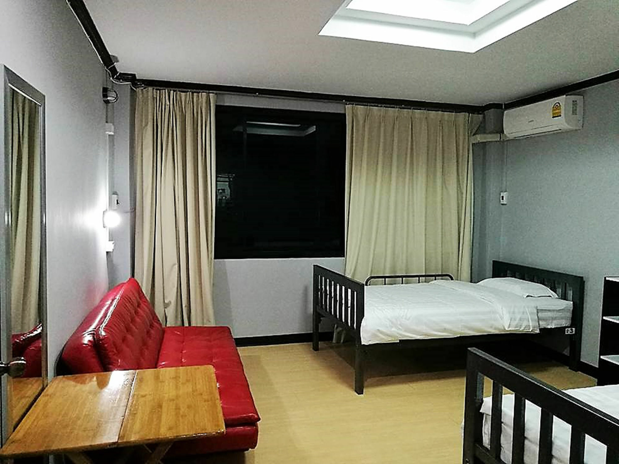 Moumou Hostel Bangkok Kültér fotó